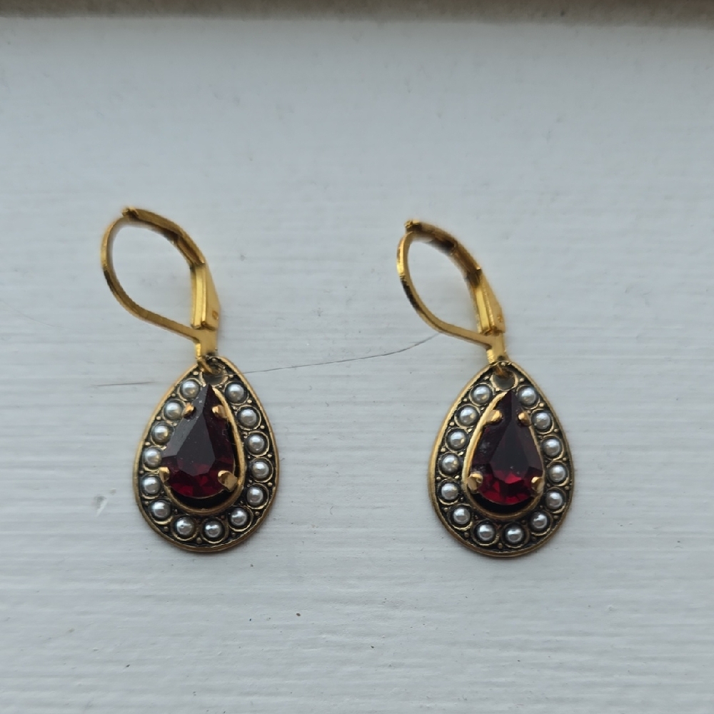 Elegant Gold and Red Teardrop Earrings